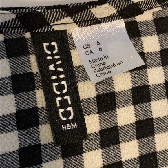 H&M Checkered Wrap Dress - Picture 3 of 4